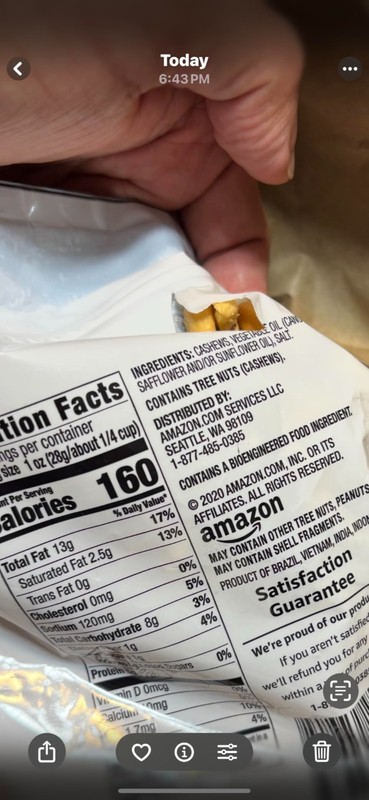Fancy Whole Cashews, Roasted & Sea Salted - 44 Ounce Resealable Bag gallery