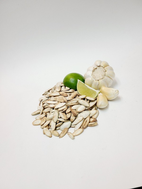 1 LB TOASTED PUMPKIN SEEDS W/GARLIC AND SALT FROM OAXACA gallery