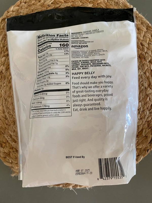 Fancy Whole Cashews, Roasted & Sea Salted - 44 Ounce Resealable Bag gallery