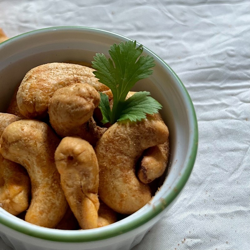 Cashew Nuts Whole Roasted Ceylon Natural Fresh Premium Quality Cashew 100g 200g gallery