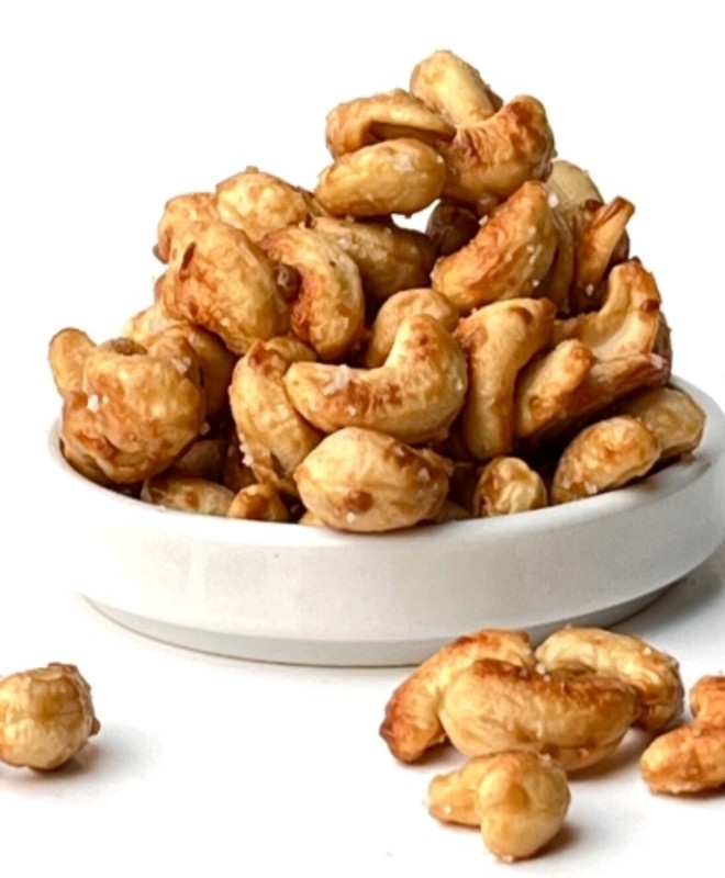 CARAMEL ROASTED WHOLE CASHEWS-BULK VALUE BAG LIMITED PICK YOUR CRAVING NOW!!!