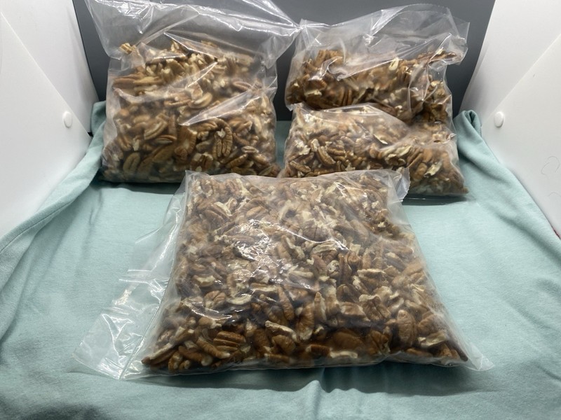 Oklahoma Medium Pecan Pieces 1 Pound #25-108 gallery