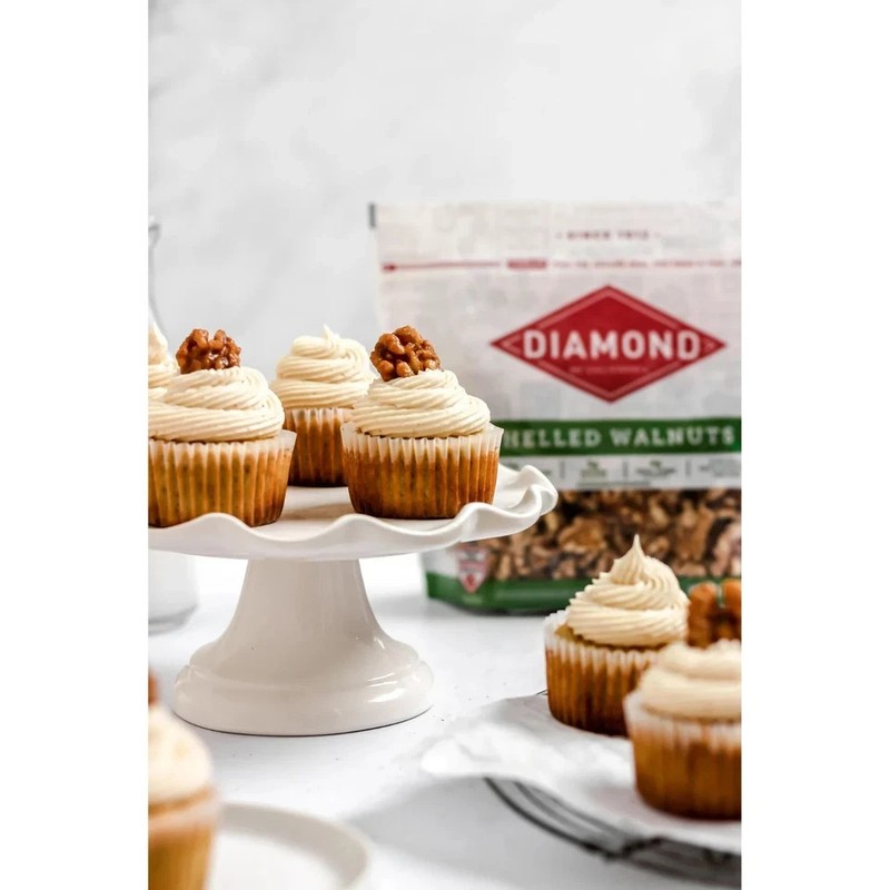 Diamond Of California Shelled Walnuts, 5g Protein, 32 oz Bag gallery