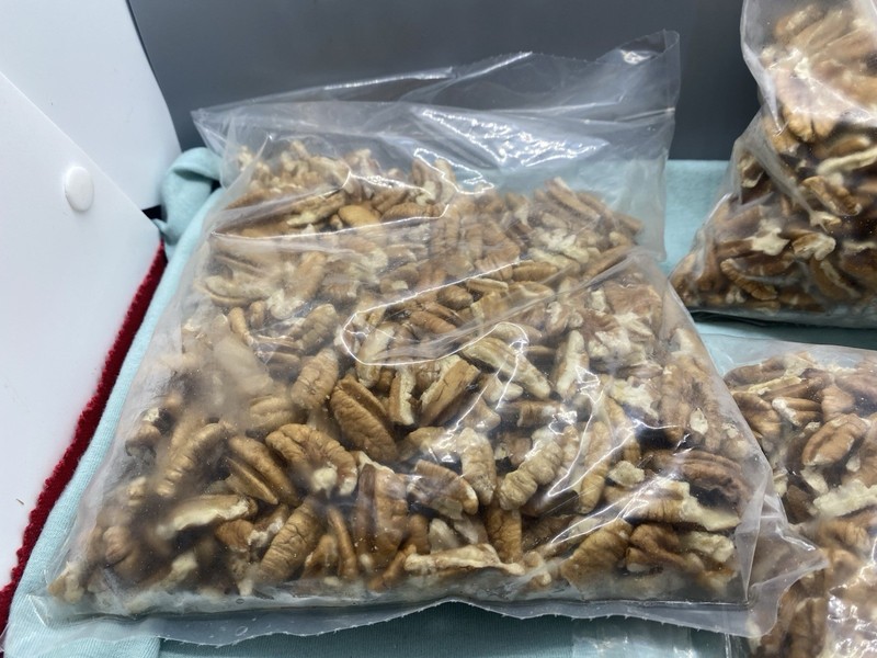 Oklahoma Medium Pecan Pieces 1 Pound #25-108 gallery