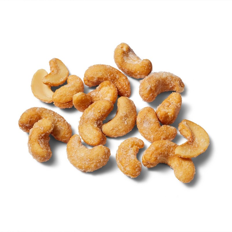 Honey Roasted Cashews - 27oz - Good & Gather™ gallery