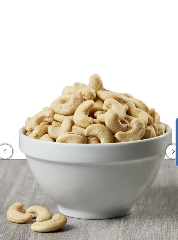 Kirkland Signature Organic Whole Cashews Unsalted Unroasted 40 oz (2.5 lb) gallery
