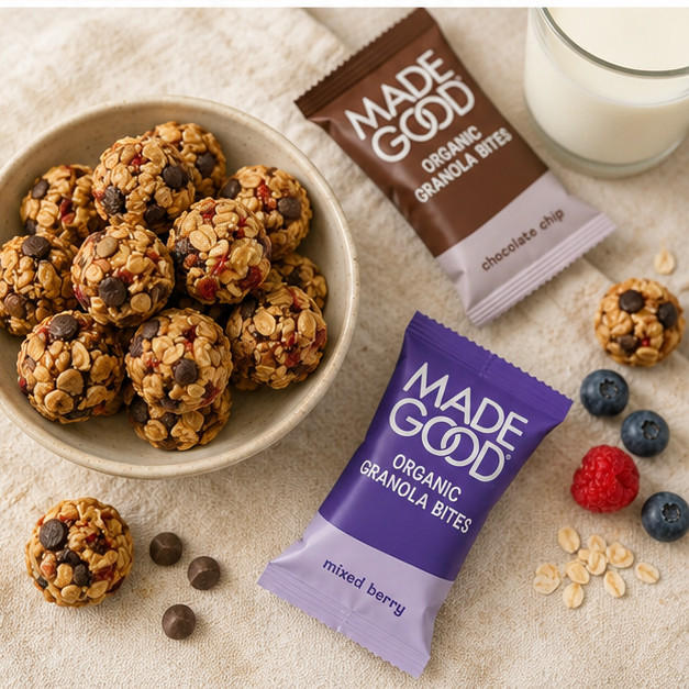 3-Pack MadeGood Organic Granola Minis, Variety Pack, 0.85 oz, 24-count gallery