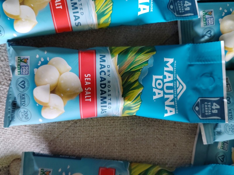 Mauna Loa Macadamia nuts - Sea Salt Flavor Snack Mini Pouches (pack of 48) gallery