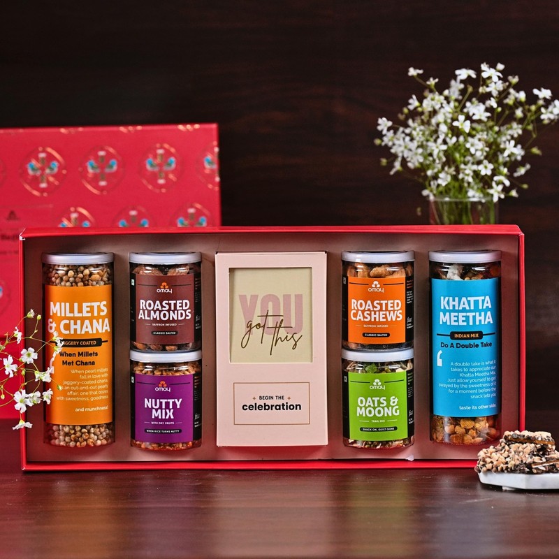 Omay Foods Diwali Gift Box 12 Pcs | Mixed Dry Fruits Candles Diya Festive Hamper