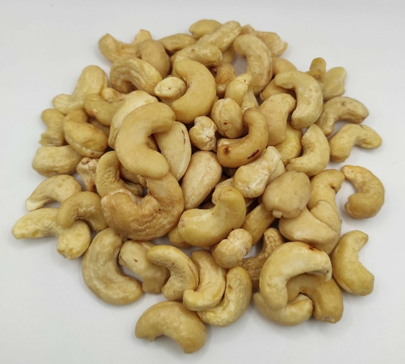Raw Unsalted Cashews 220g - 1.95Kg Class A gallery