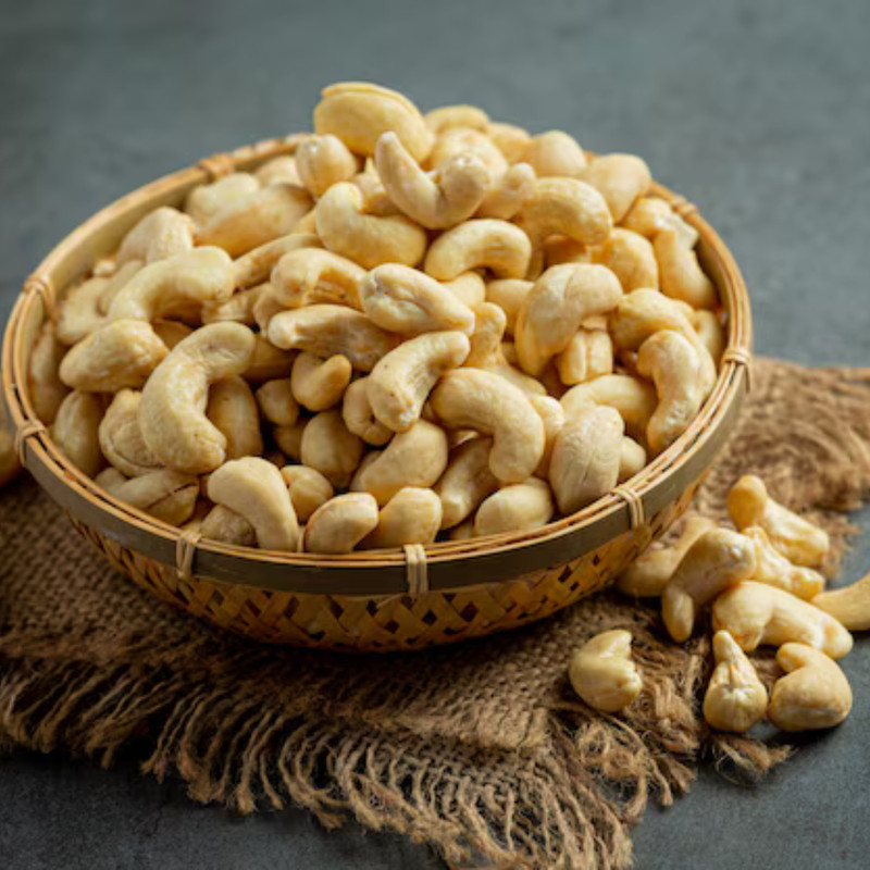 Cashew nut whole fresh premium quality pure 100% hand picked Sri lanka