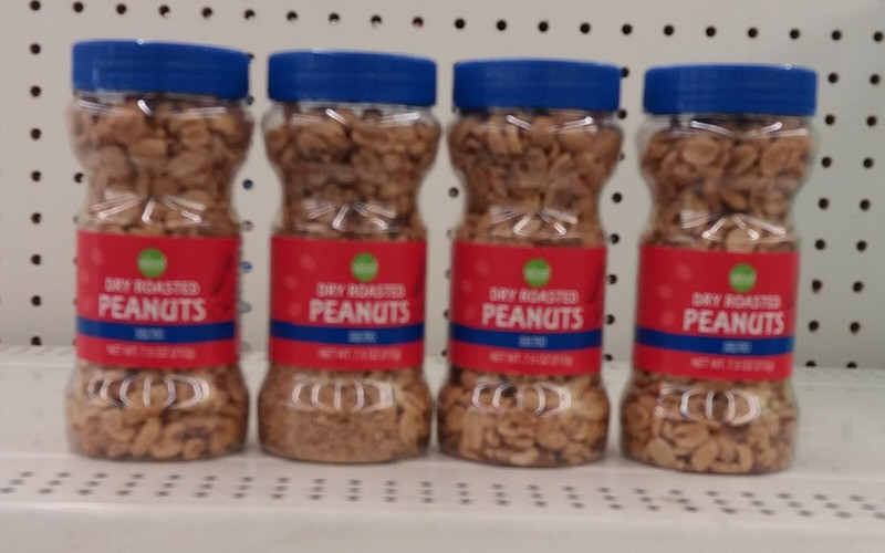 Dry Roasted Peanuts Salted (4 Jars of 7.5 oz Each) 30 oz Total (Free Shipping)