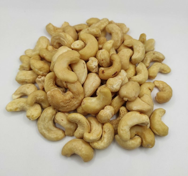 Raw Unsalted Cashews 220g - 1.95Kg Class A gallery