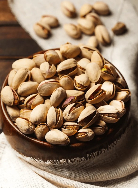 Whole Roasted Salted Pistachios High in Protein Low Calorie Nuts 250gm gallery