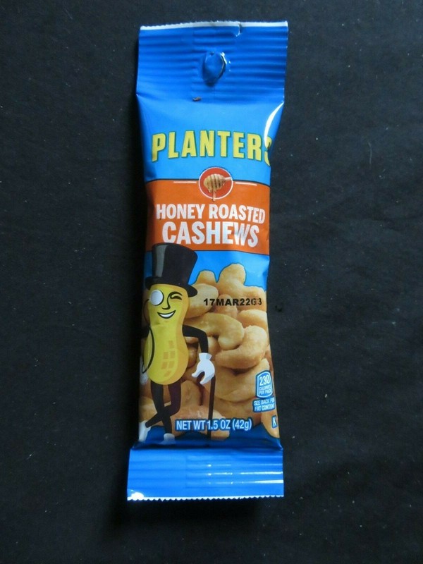 (4) Bag Lot Of Planters Honey Roasted Cashews 1.5 Oz Each ^ gallery