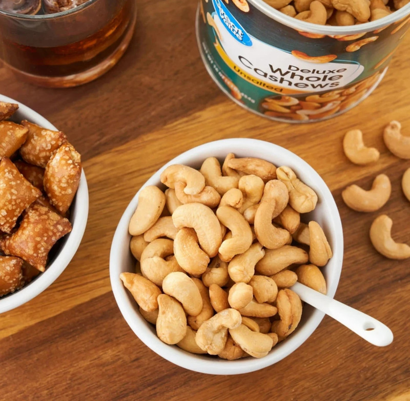 Great Value Deluxe Whole Cashews, Unsalted, 16 oz gallery