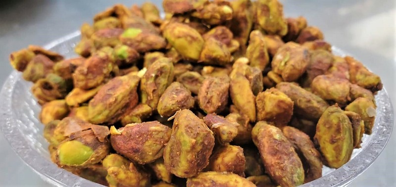 Flavored Gourmet Spicy Sriracha Pistachios Kernels