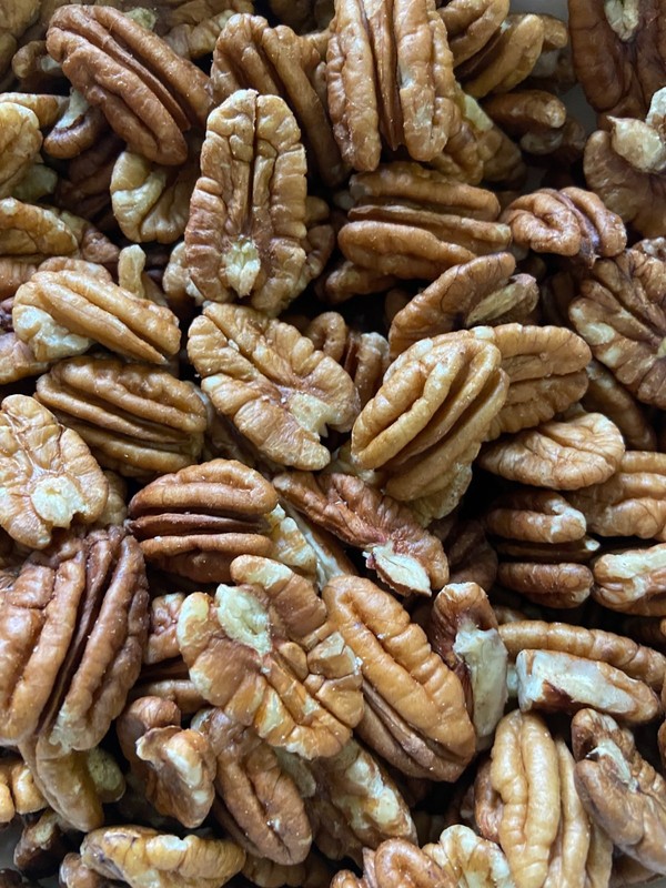 2025 Fresh Shelled Pecans Halves & Pieces