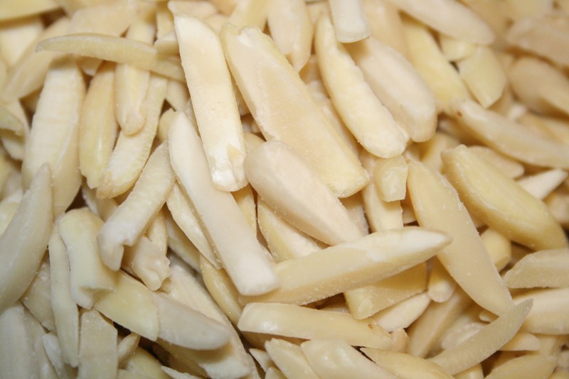 ALMONDS BLANCHED SLIVERED, 2LBS