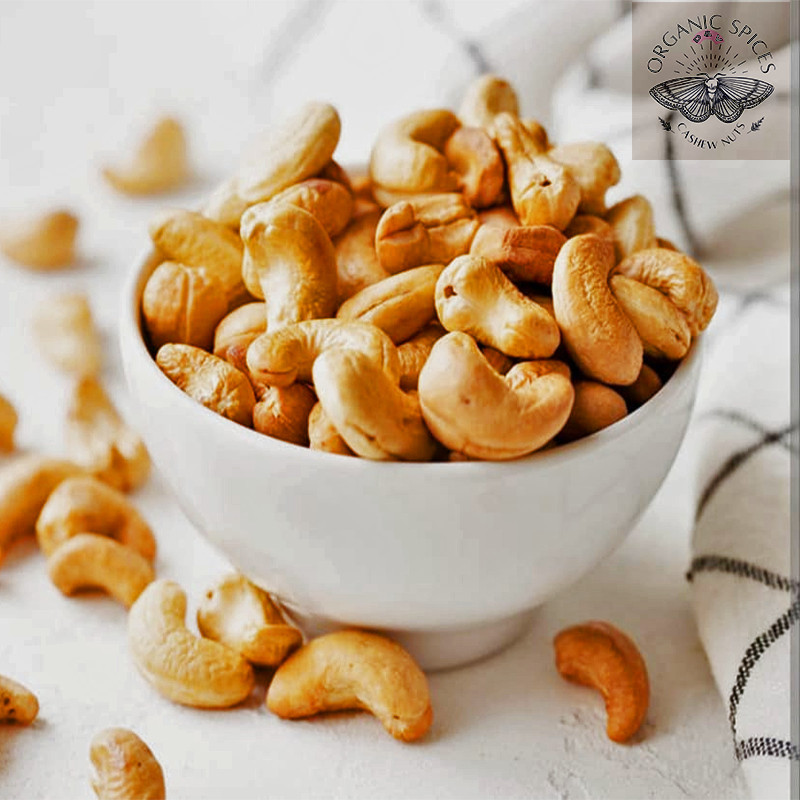 ROASTED WHOLE CEYLON CASHEW NUTS LIGHT BROWNED ROASTED CASHEWS