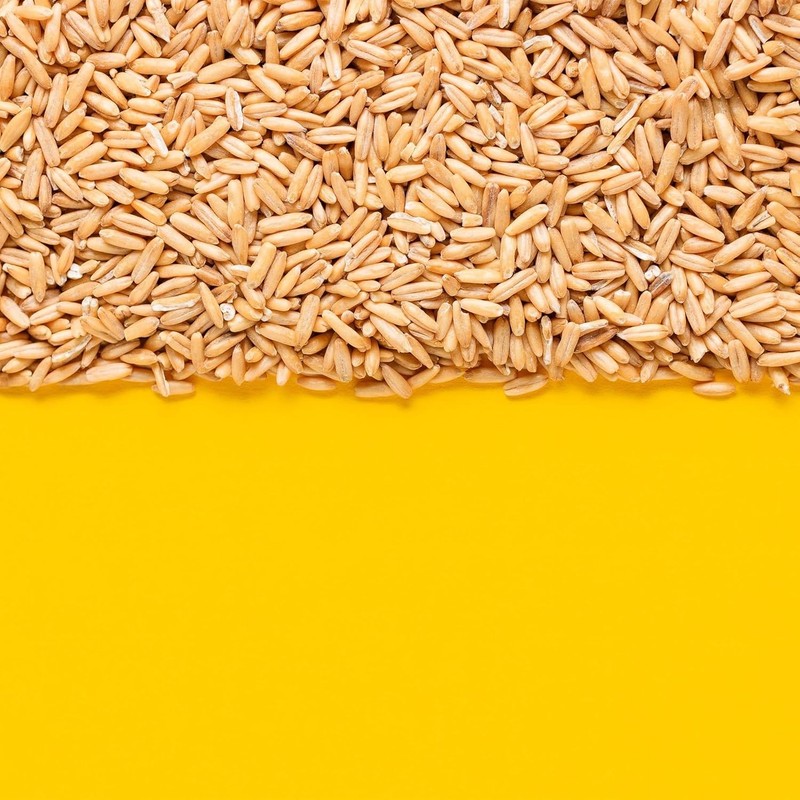 Yupik Organic Whole Oat Groats, Ideal for Cooking , Salt-Free, 2.2 lb (35.2 oz) gallery