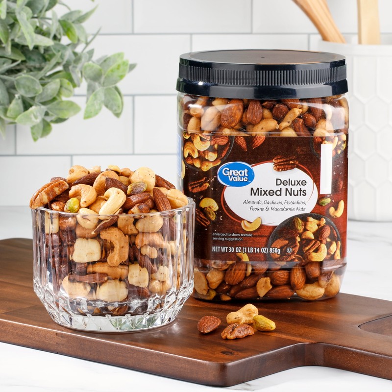 Deluxe Mixed Nuts, 30 oz Value Pack gallery