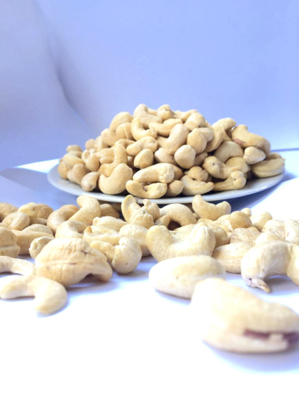 100% Organic cashew nuts wholes unsalted grade 01 pure & fresh hand picked 2kg