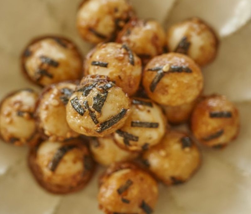 FURIKAKE SESAME ROASTED WHOLE MACADAMIAS-BULK VALUE BAG LIMITED TIME PICK NOW!!! gallery